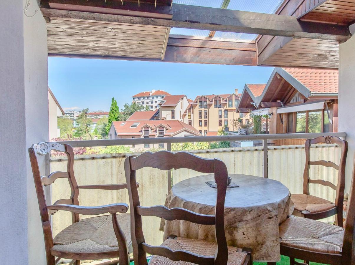 Annecy Sainte Claire Vieille Ville 38M2 Terrasse Proche Gare Et Lac 4 Pers 3 Etoiles Luaran gambar