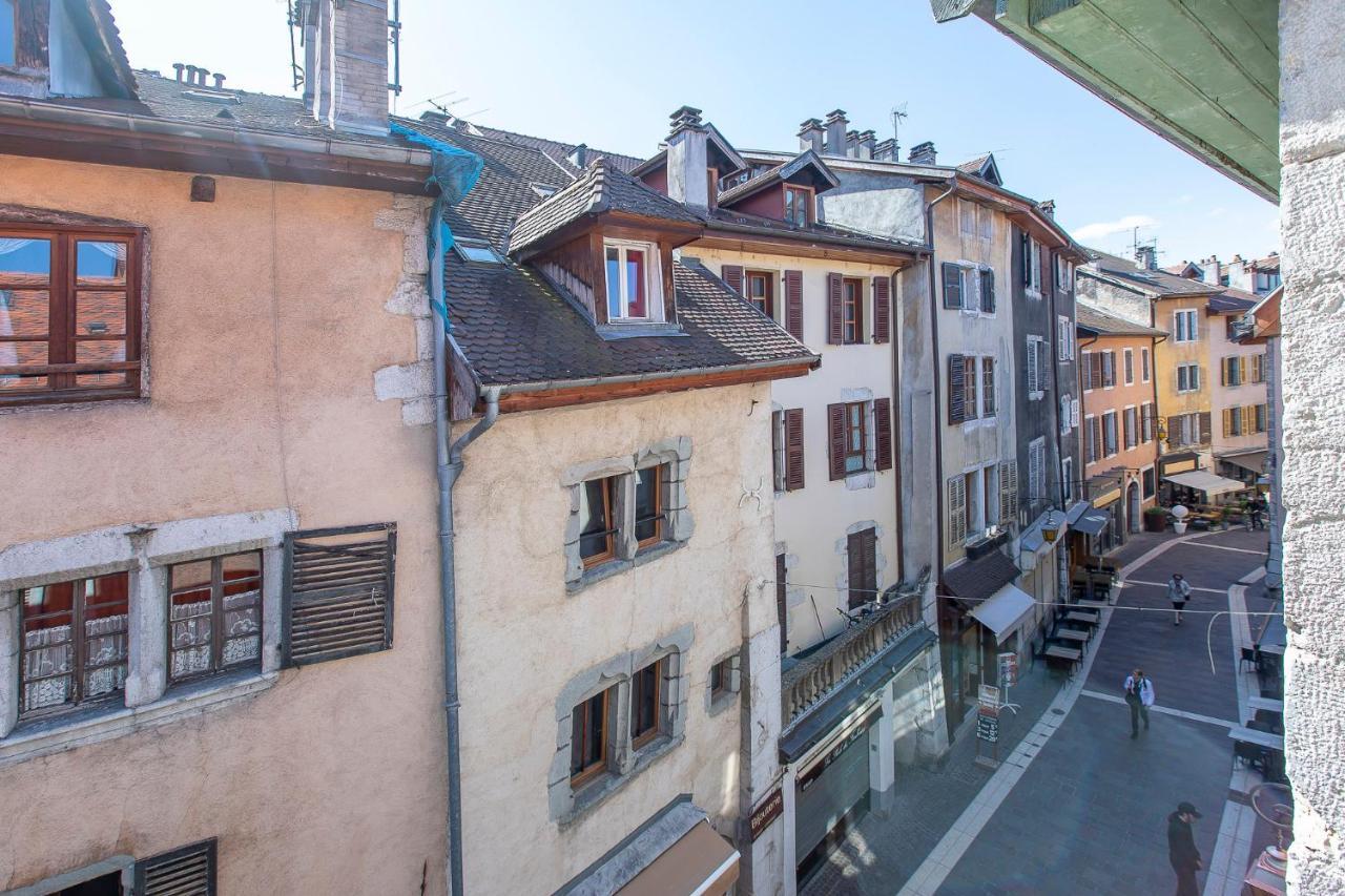 Annecy Sainte Claire Vieille Ville 38M2 Terrasse Proche Gare Et Lac 4 Pers 3 Etoiles Luaran gambar